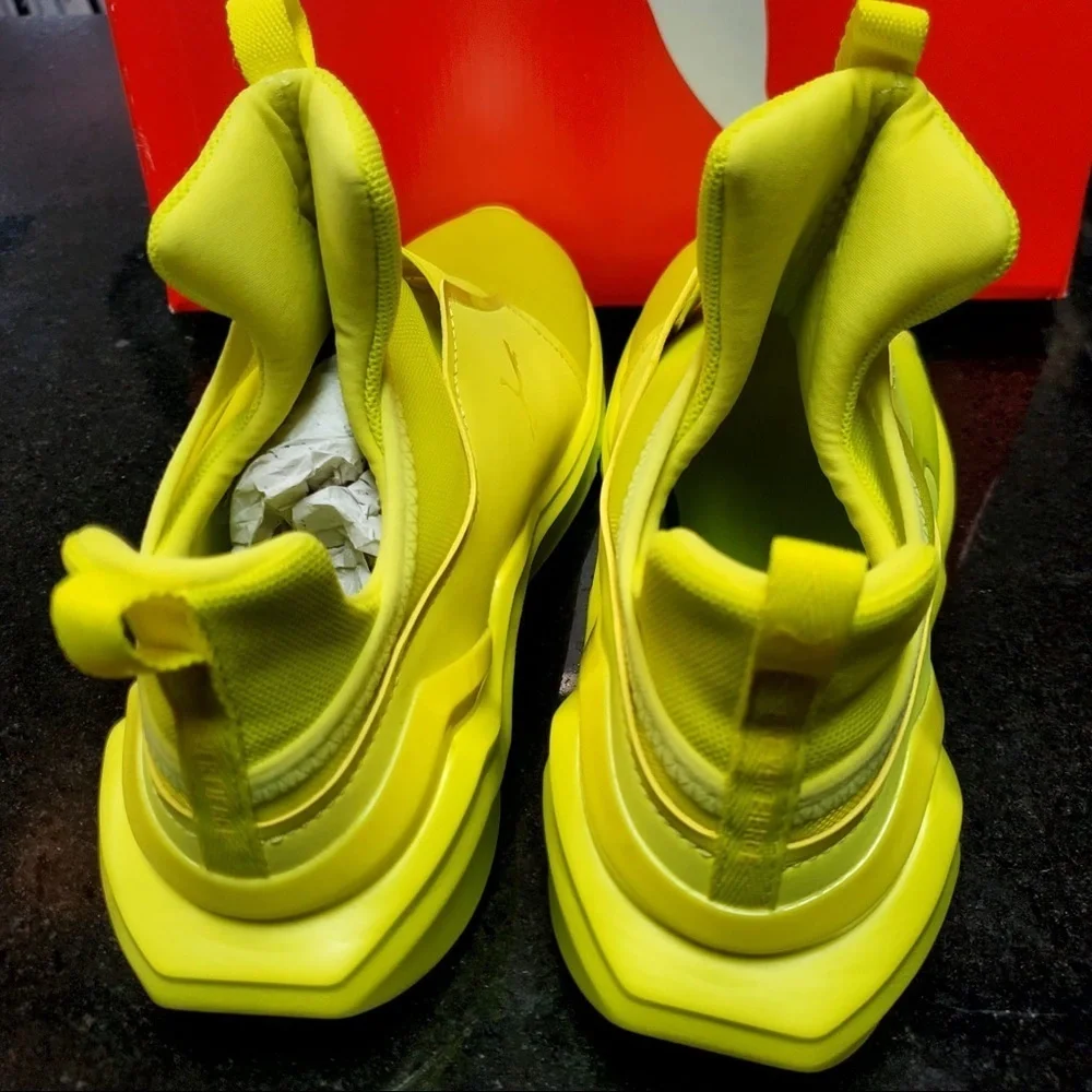 Sz various Rihanna pumas lime